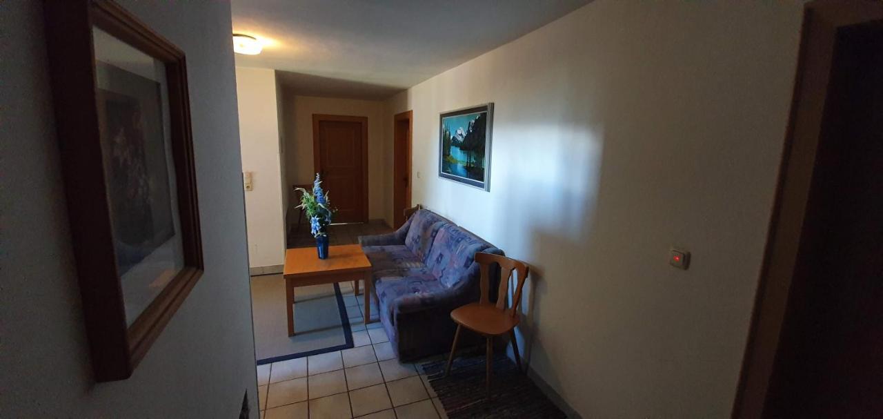 Pension Appartements Via Claudia Лермос Екстериор снимка